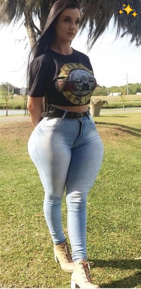 Vídeos pornôs com Bunda Gigante 